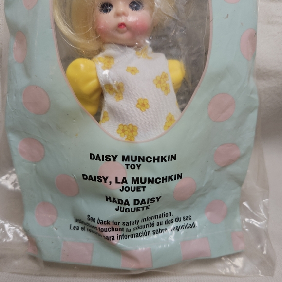 2007 Madame Alexander Wizard of Oz Doll McDonalds - Picture 2 of 9